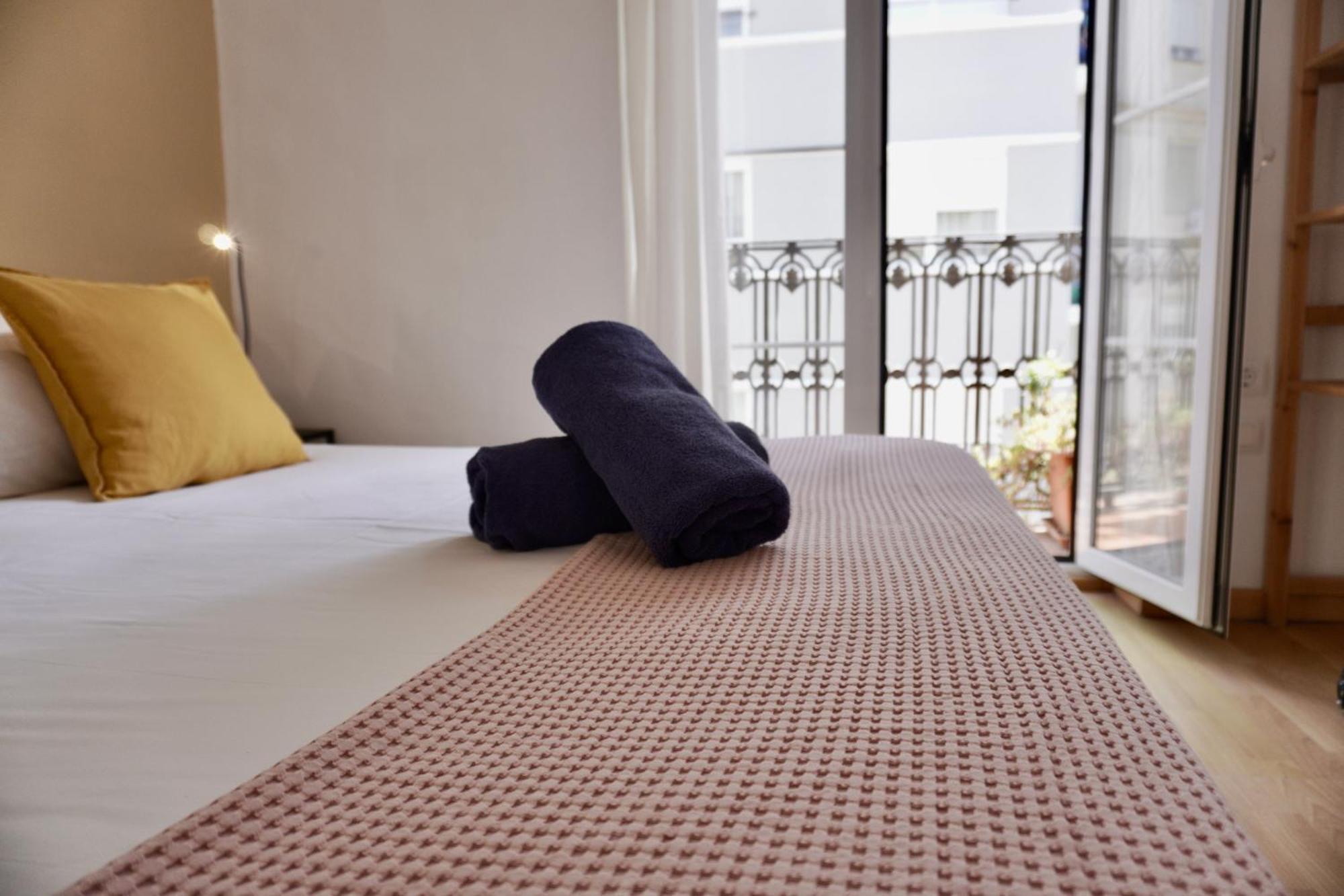 Hosted By Gracie Apartment Valencia Ngoại thất bức ảnh